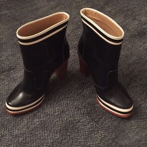Diane Von Furstenberg boots for sale!